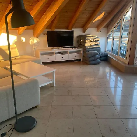 Dachterassenwohnung *