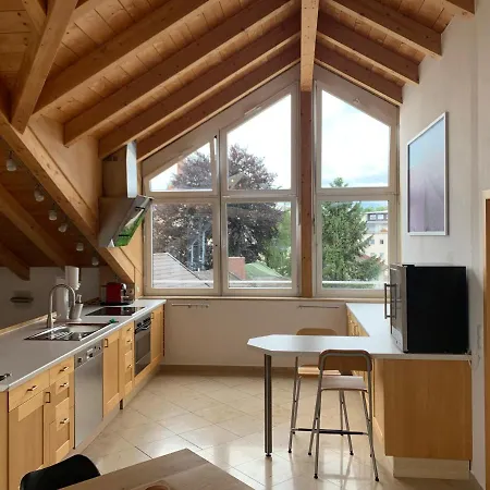 Dachterassenwohnung Apartment *